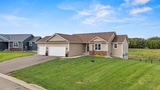 603 Grouse Way, New Richmond, WI 54017