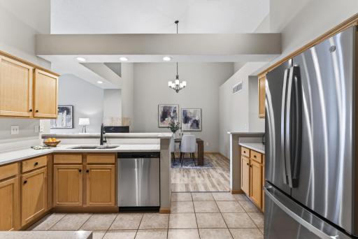 343 Appleblossom Lane E, Shakopee, MN 55379