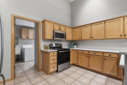 343 Appleblossom Lane E, Shakopee, MN 55379