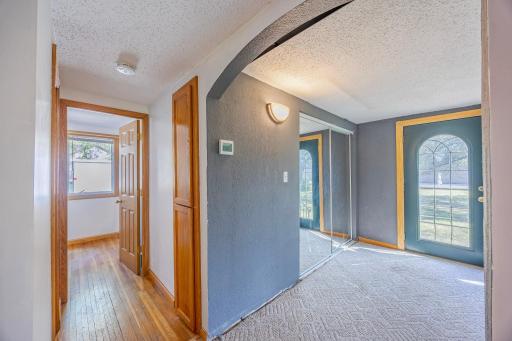 501 Main Street NW, Minneapolis, MN 55448