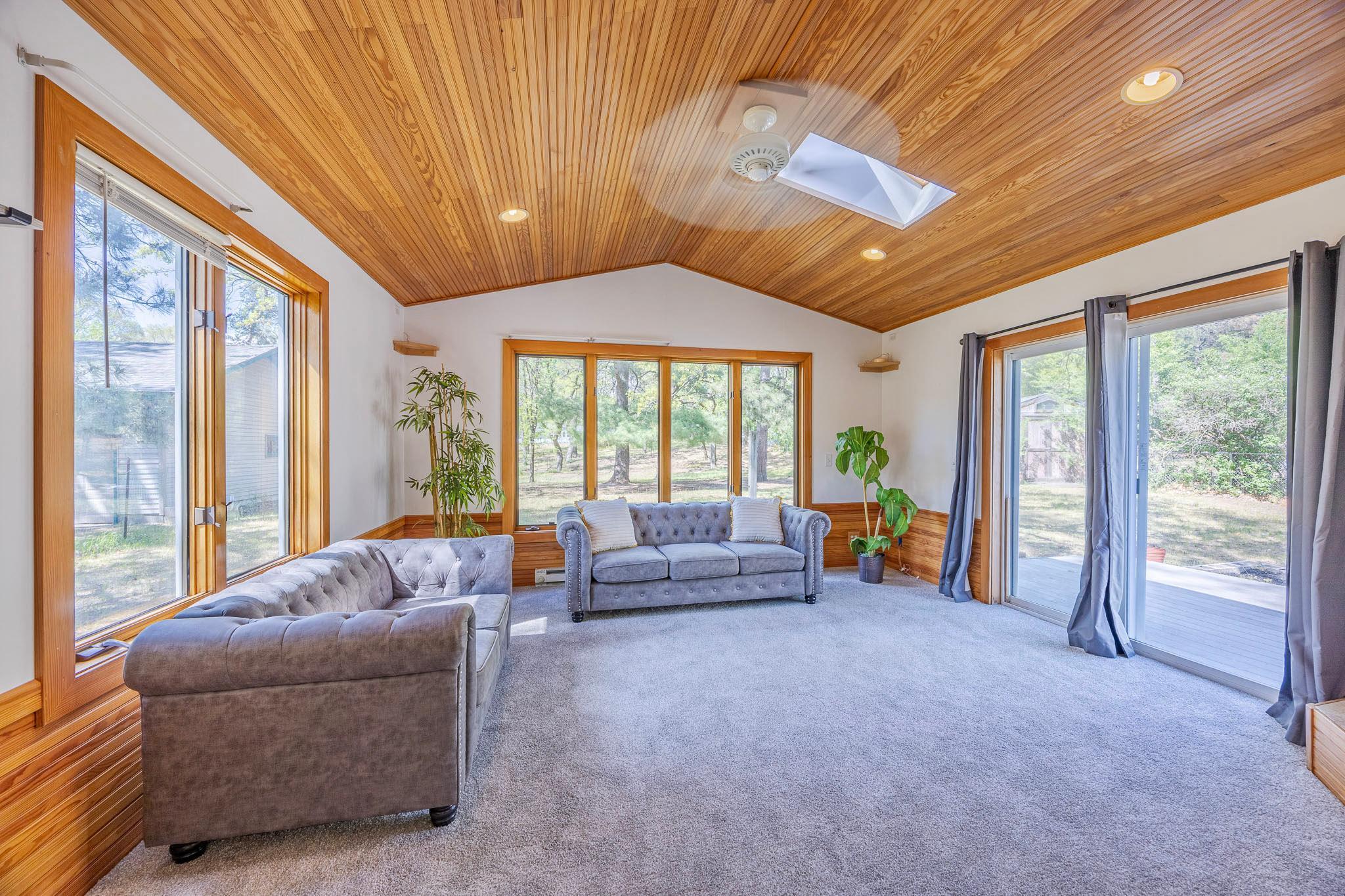 Spacious family room