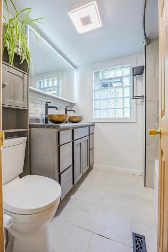 501 Main Street NW, Minneapolis, MN 55448