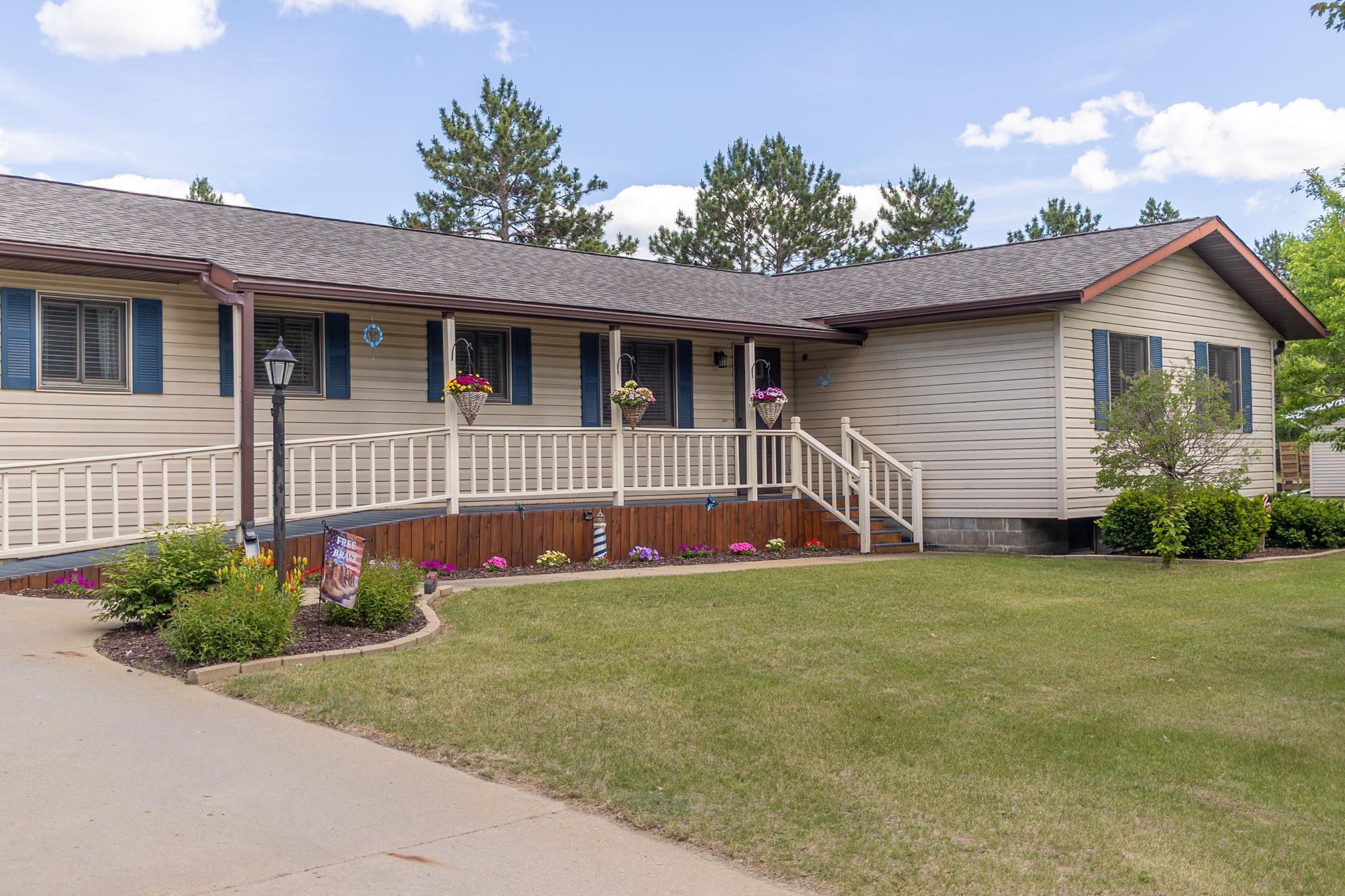 Dickinson Drive - 6834-10.jpg