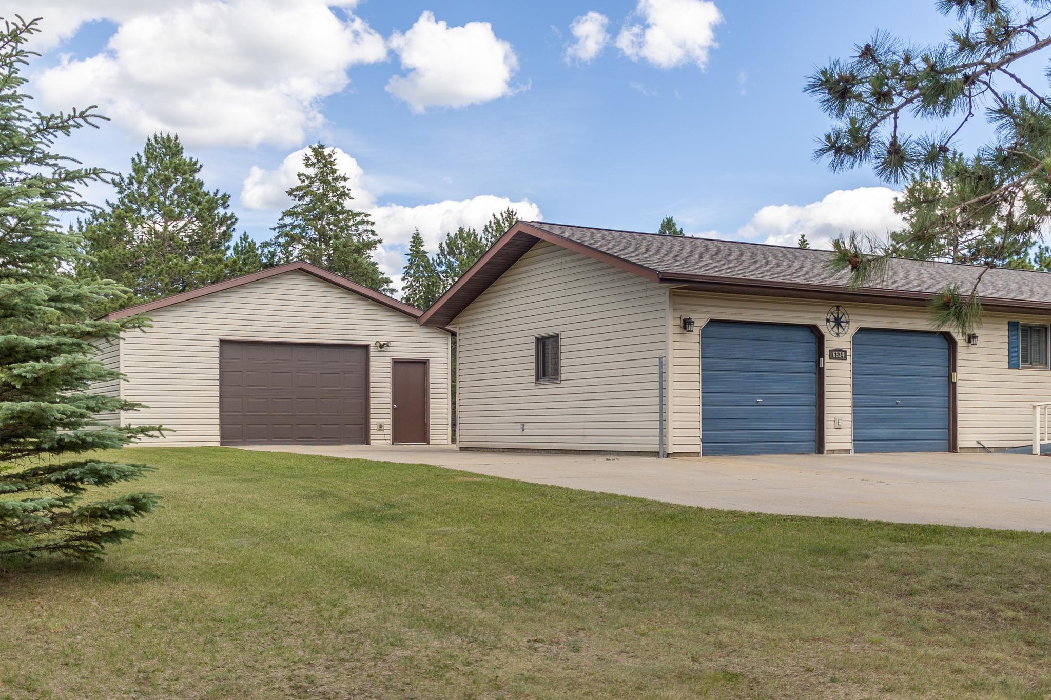 Dickinson Drive - 6834-8.jpg