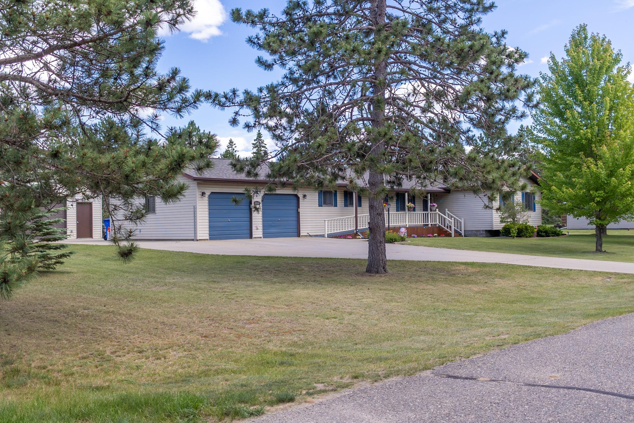 Dickinson Drive - 6834-42.jpg