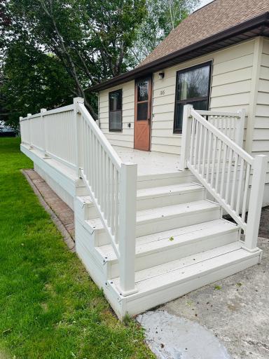 106 3rd Avenue W, Raymond, MN 56282