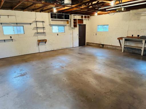 106 3rd Avenue W, Raymond, MN 56282