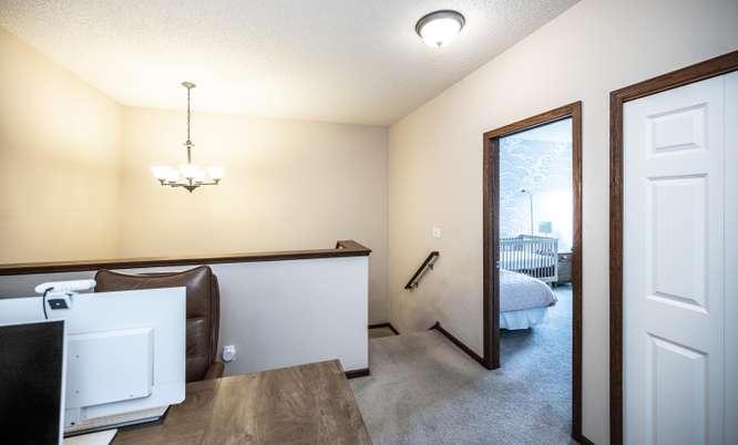 017-009-Upper Landing-666x403.jpg