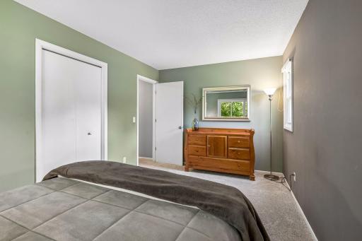 9400 Toledo Avenue S, Minneapolis, MN 55437