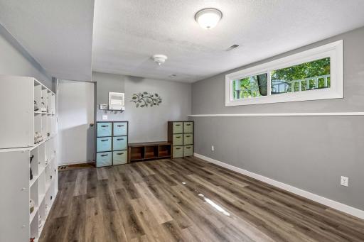 9400 Toledo Avenue S, Minneapolis, MN 55437