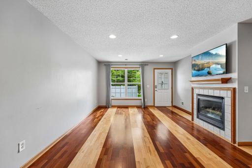 2744 Wagon Wheel Trail, Chaska, MN 55318