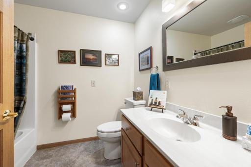 9809 Ravenswood Road, Brainerd, MN 56401