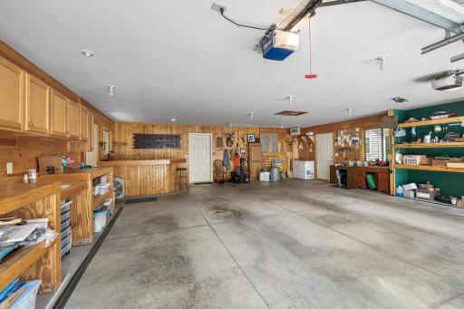 9809 Ravenswood Road, Brainerd, MN 56401
