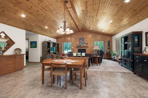 9809 Ravenswood Road, Brainerd, MN 56401