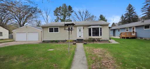 610 8th Avenue SW, Little Falls, MN 56345