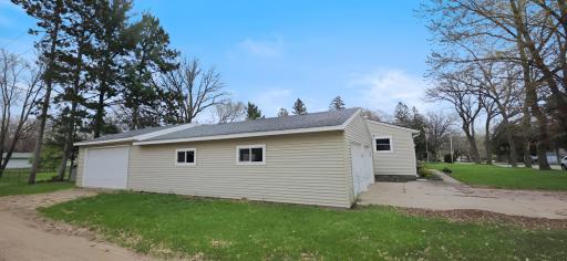 610 8th Avenue SW, Little Falls, MN 56345