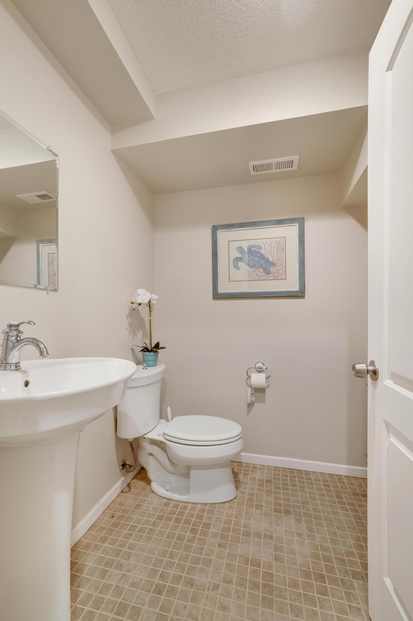 8710Photography-Web-Friendly-6258-Orleans-Ln-N-Maple-Grove-MN-55369-38.jpg