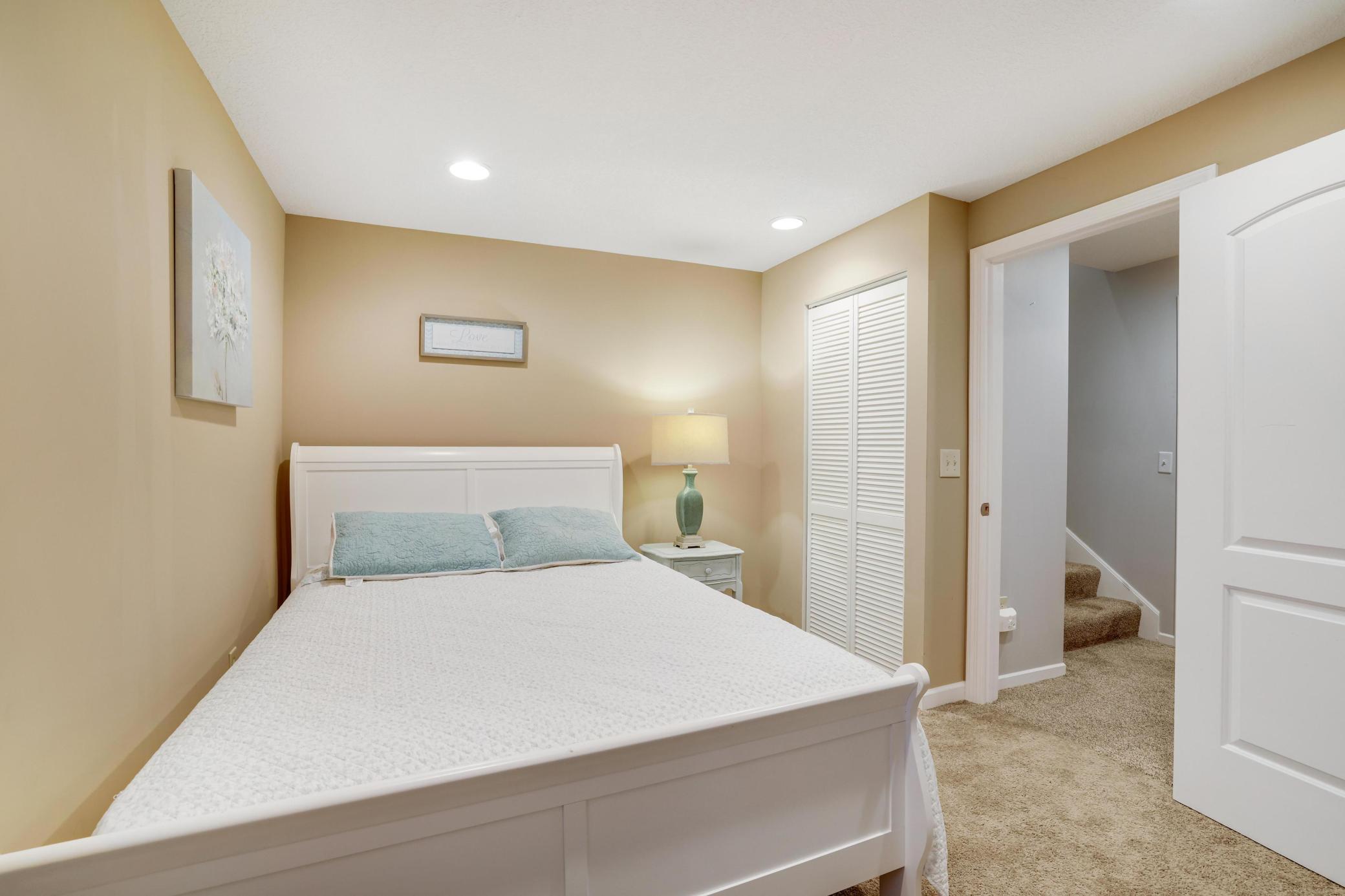 8710Photography-Web-Friendly-6258-Orleans-Ln-N-Maple-Grove-MN-55369-35.jpg