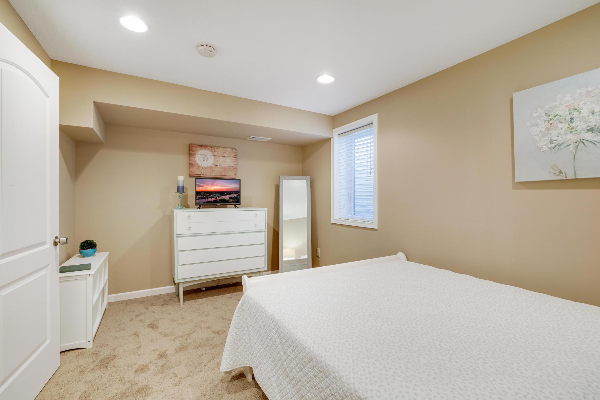 8710Photography-Web-Friendly-6258-Orleans-Ln-N-Maple-Grove-MN-55369-33.jpg