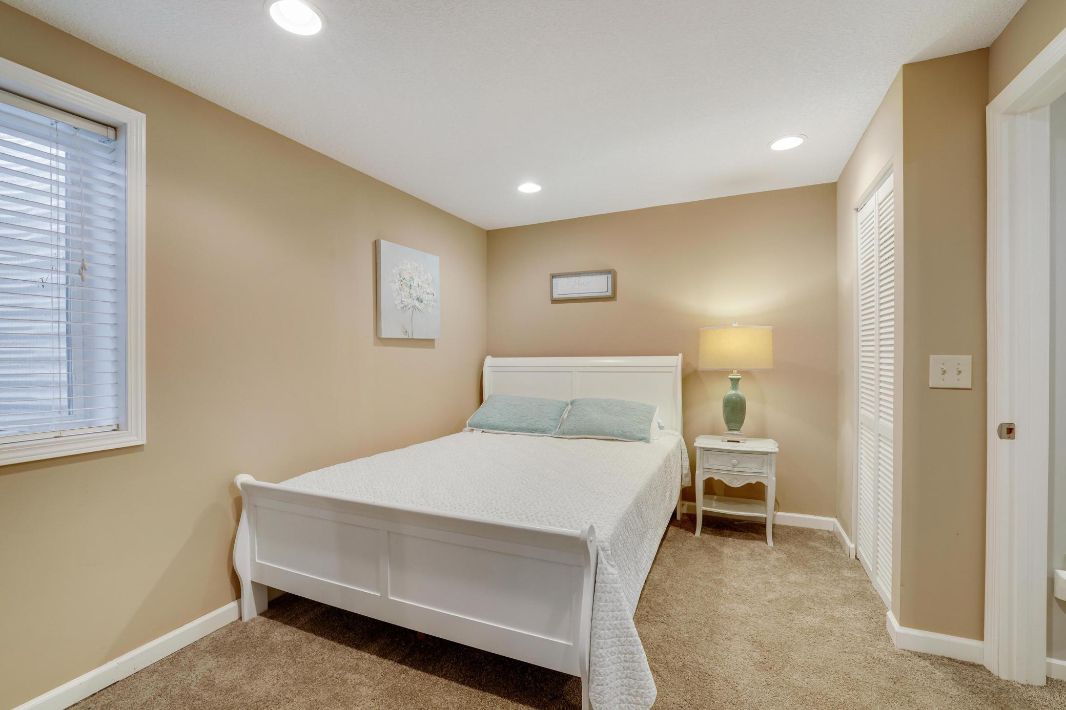 8710Photography-Web-Friendly-6258-Orleans-Ln-N-Maple-Grove-MN-55369-34.jpg