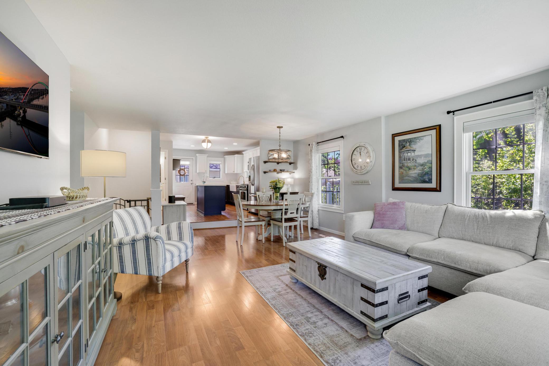 8710Photography-Web-Friendly-6258-Orleans-Ln-N-Maple-Grove-MN-55369-10.jpg