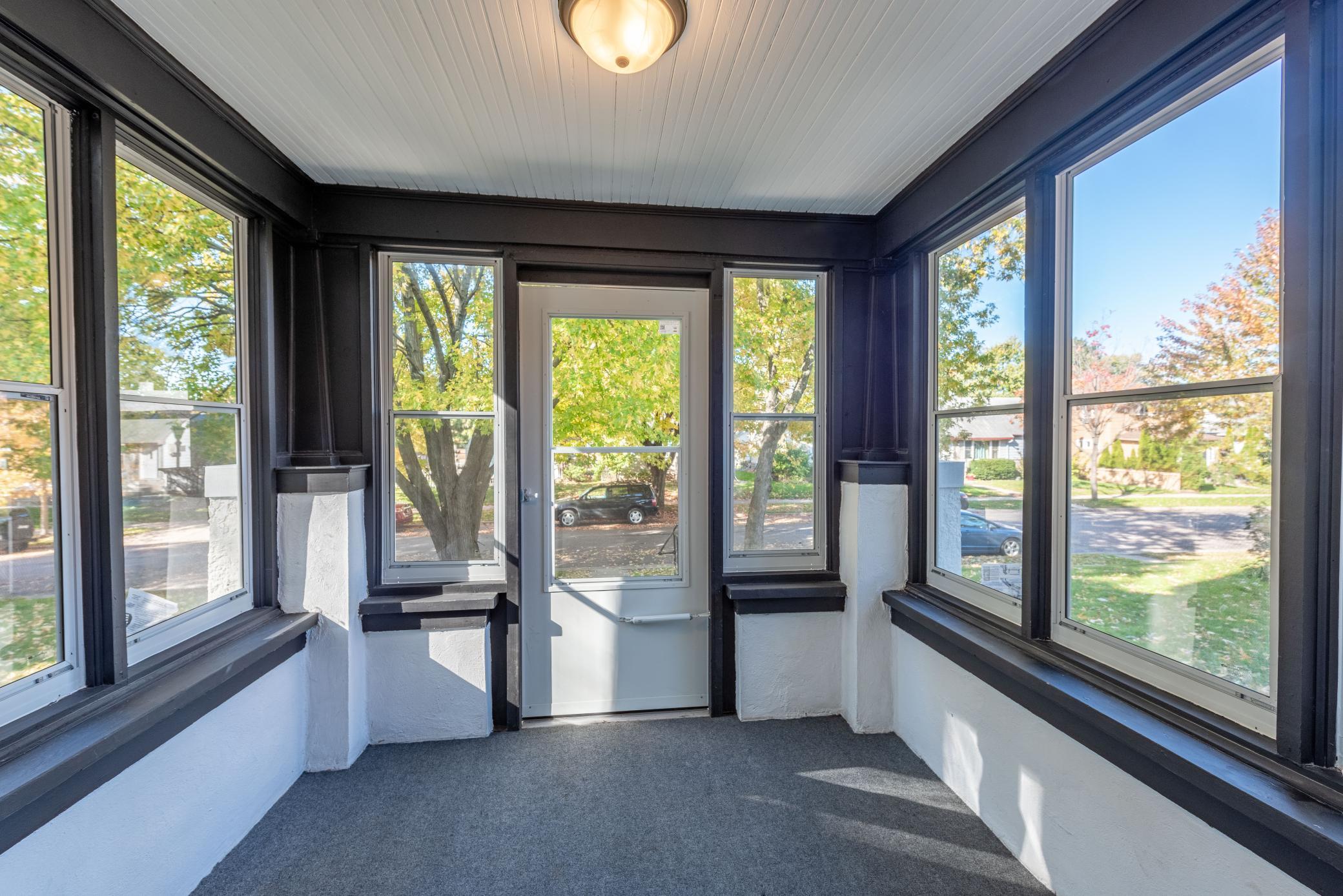 3 season porch