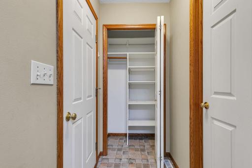 1812 Haller Way, Saint Cloud, MN 56301
