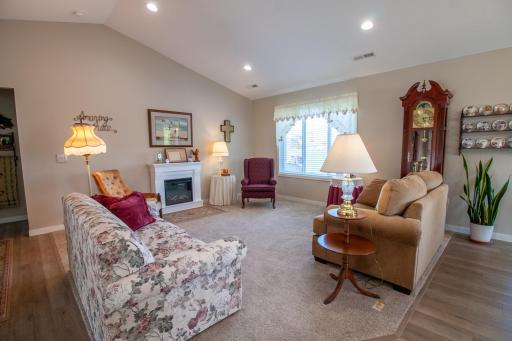 1827 S Cascade Street, Fergus Falls, MN 56537