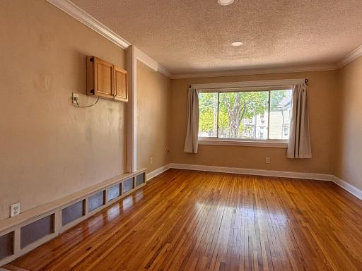 423 W 31st Street, 102, Minneapolis, MN 55408
