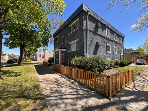 423 W 31st Street, 102, Minneapolis, MN 55408