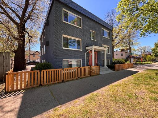 423 W 31st Street, 102, Minneapolis, MN 55408