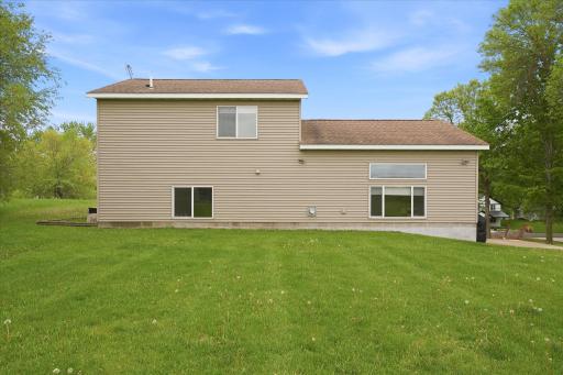 9000 Ingram Avenue NW, Annandale, MN 55302