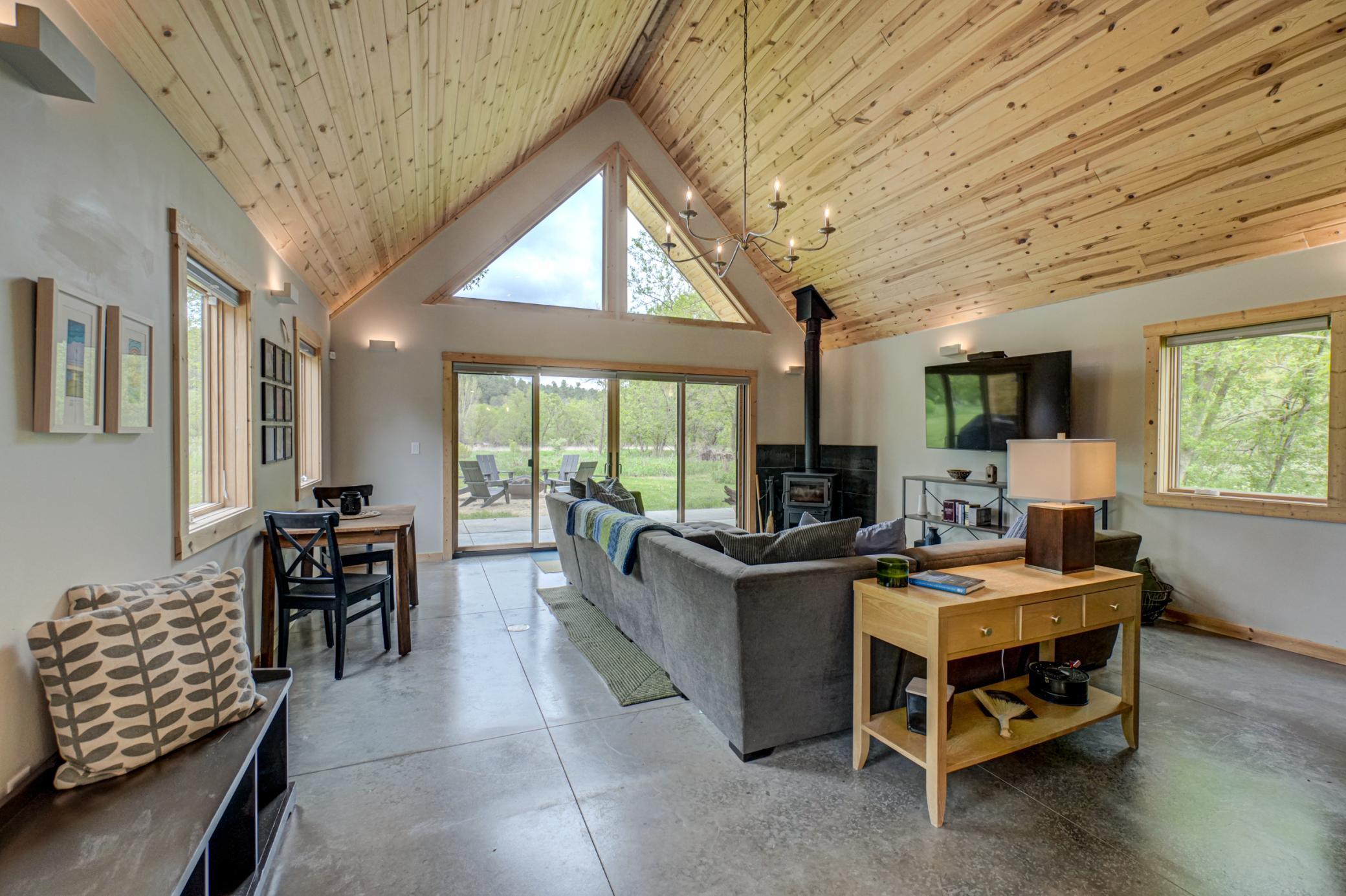 N4148 400th Street-31.jpg