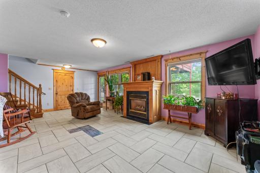 430 2nd Street SE, Plainview, MN 55964
