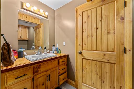 430 2nd Street SE, Plainview, MN 55964