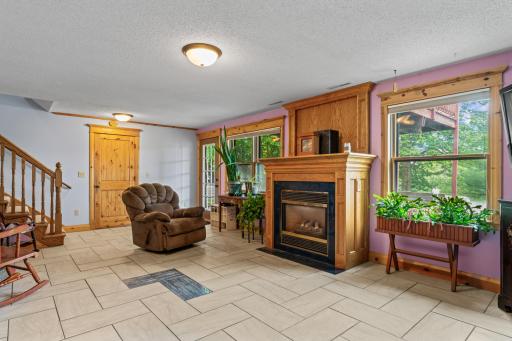 430 2nd Street SE, Plainview, MN 55964