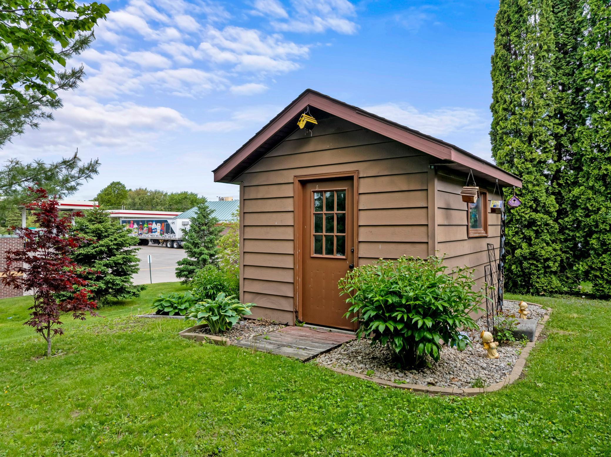 shed