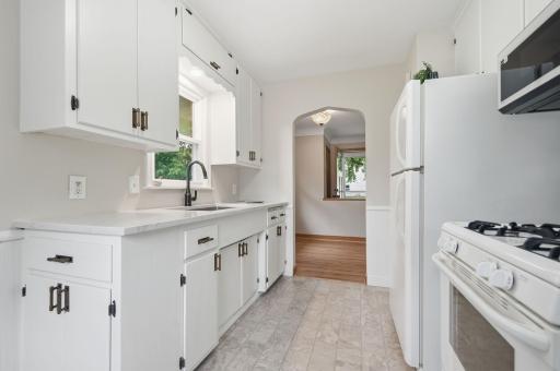 1015 Dionne Street, North Saint Paul, MN 55113