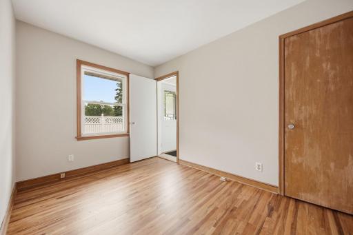 1015 Dionne Street, North Saint Paul, MN 55113