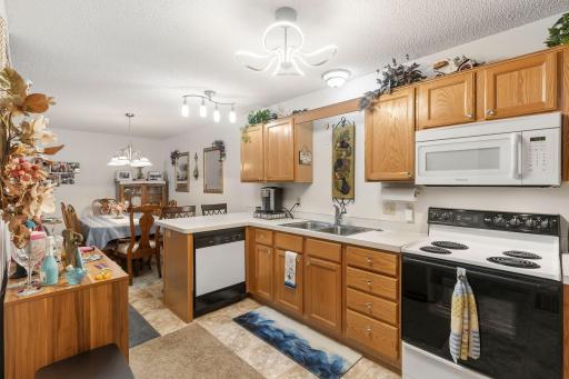 7036 49th Street N, Saint Paul, MN 55128