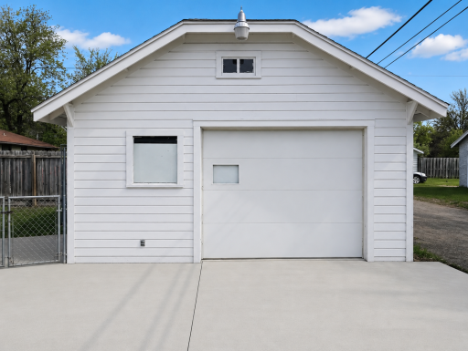 713 S 7th Street, Brainerd, MN 56401