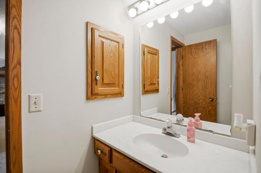 2000 9th Street SW, Austin, MN 55912