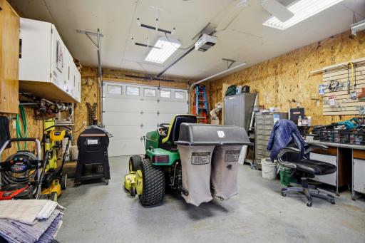 2000 9th Street SW, Austin, MN 55912