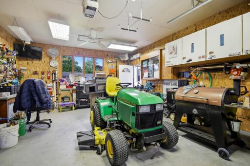 2000 9th Street SW, Austin, MN 55912
