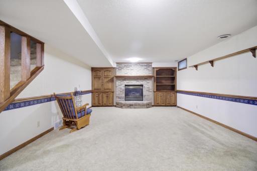 2000 9th Street SW, Austin, MN 55912