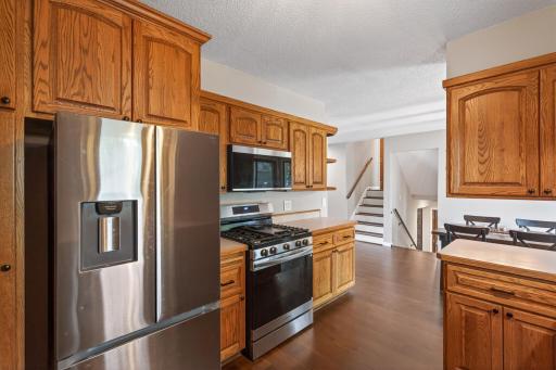 Stainless steel appliance package and abundant cabinetry