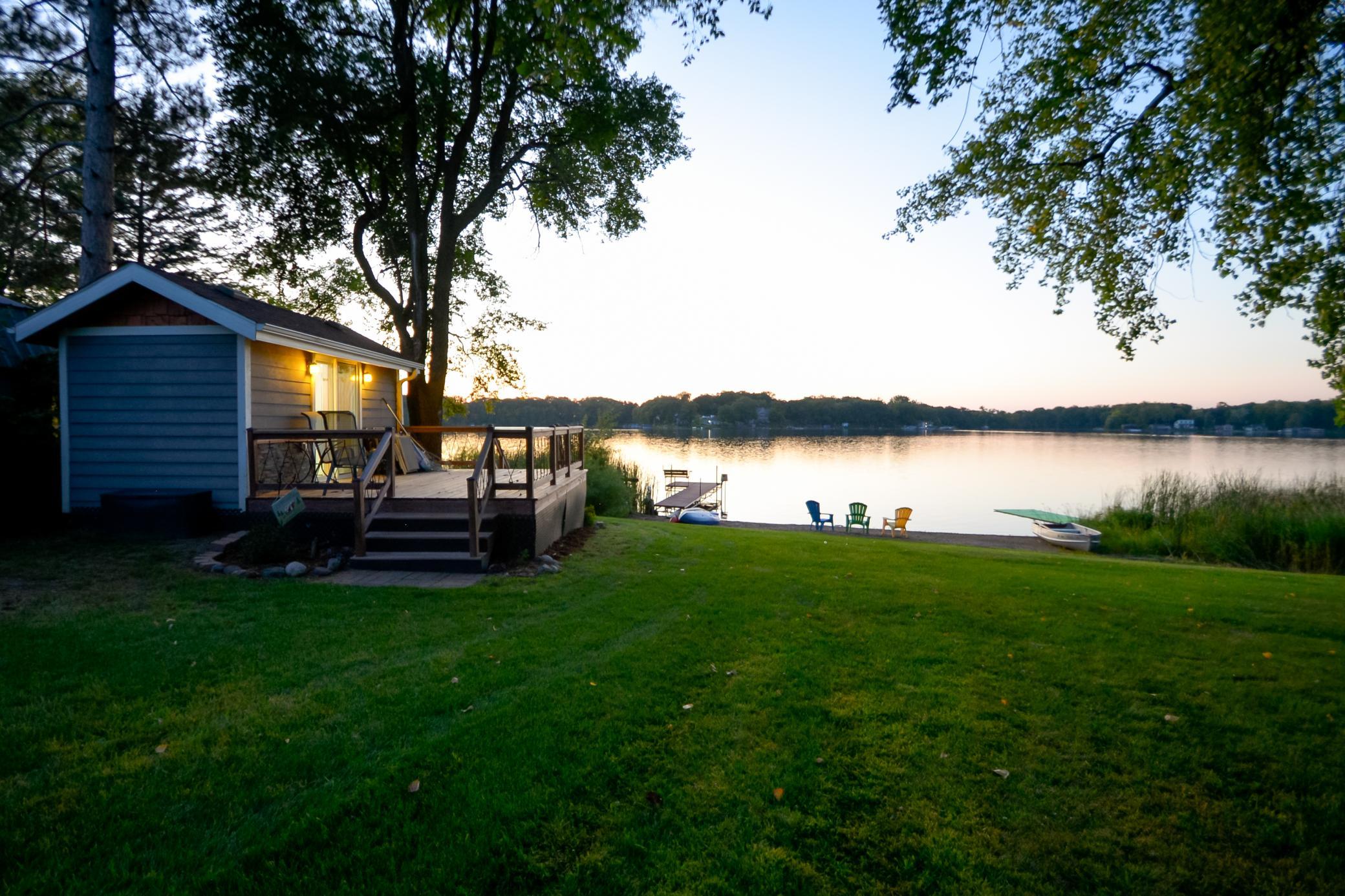 Seasonal cabin by shoreline