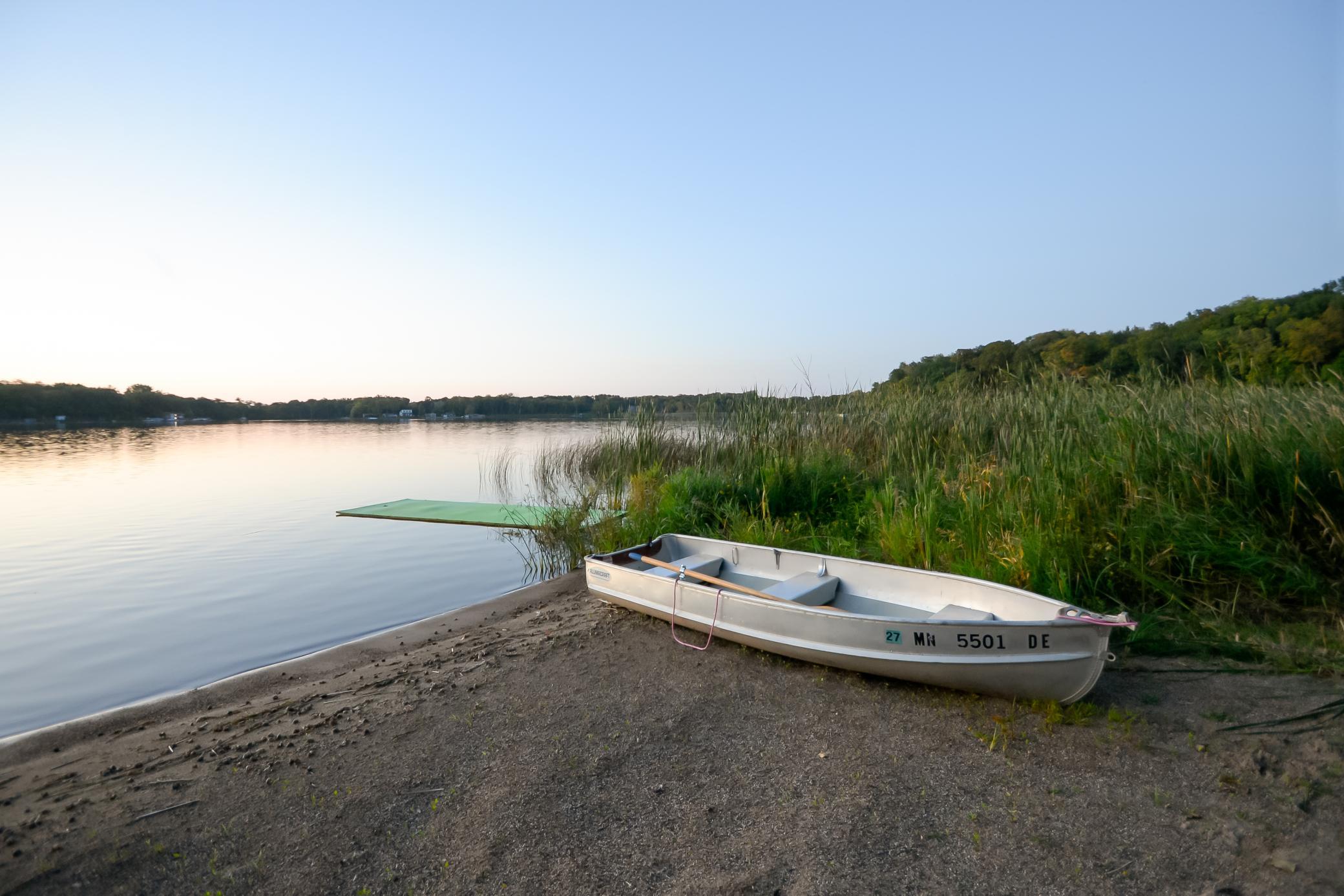 Peaceful setting on Indian Lake