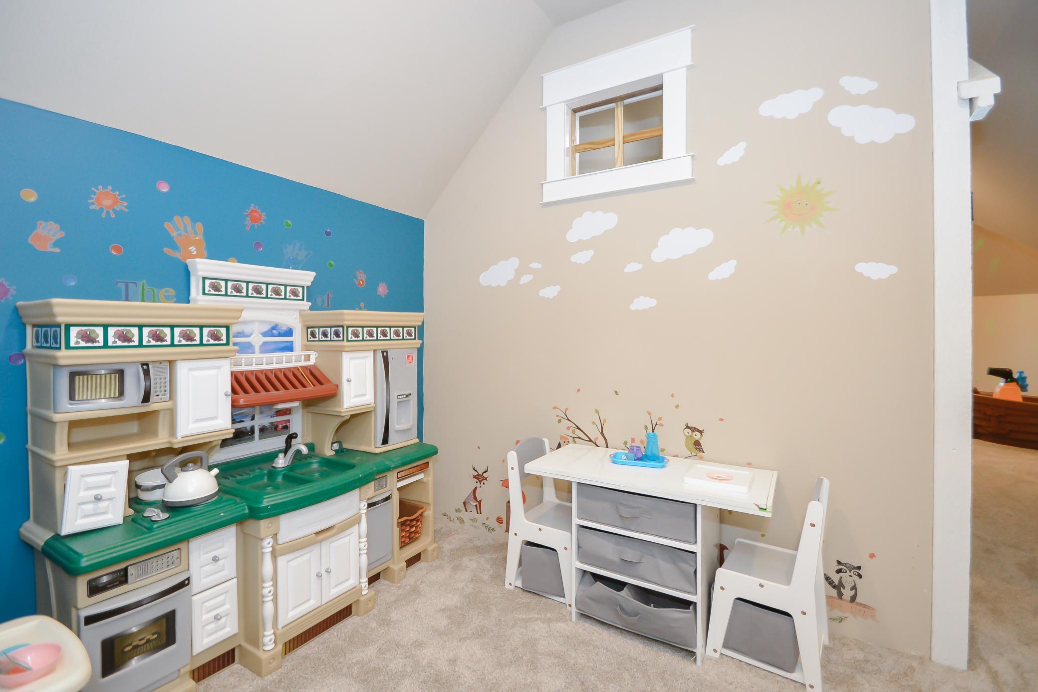 Built-in playhouse