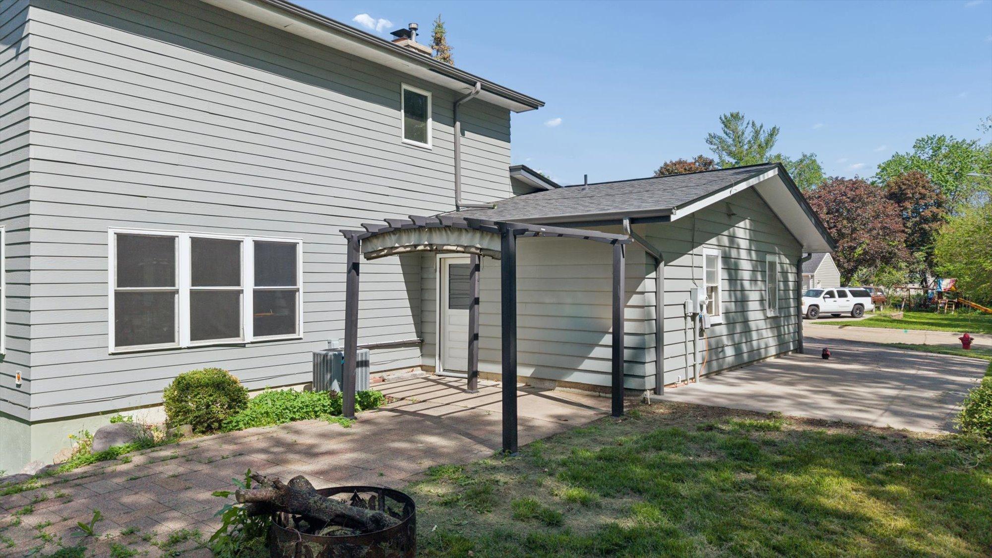 05-580 Borg Rd SE, Cokato, MN 55321_05.jpg